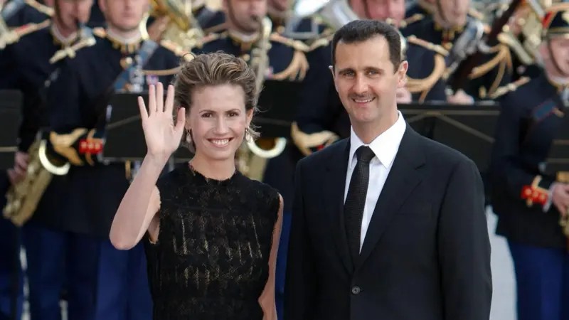 Quem é Asma al-Assad, esposa do presidente deposto da Síria, Bashar al-Assad?