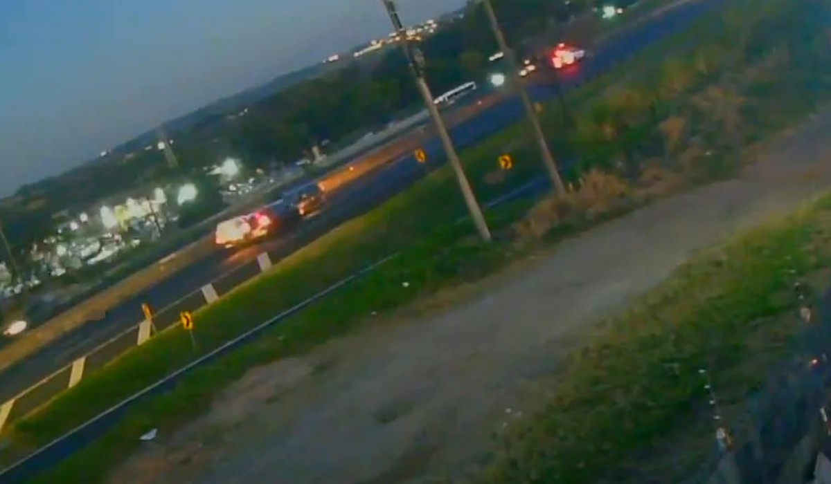 VÍDEO: câmera registra atropelamento de pedestre e engavetamento de carros em rodovia de Limeira 