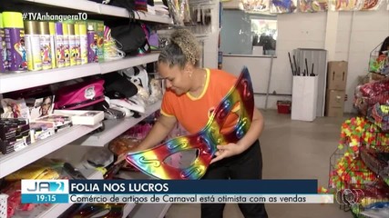 Movimentação alta para o comércio de artigos de carnaval neste ano; veja