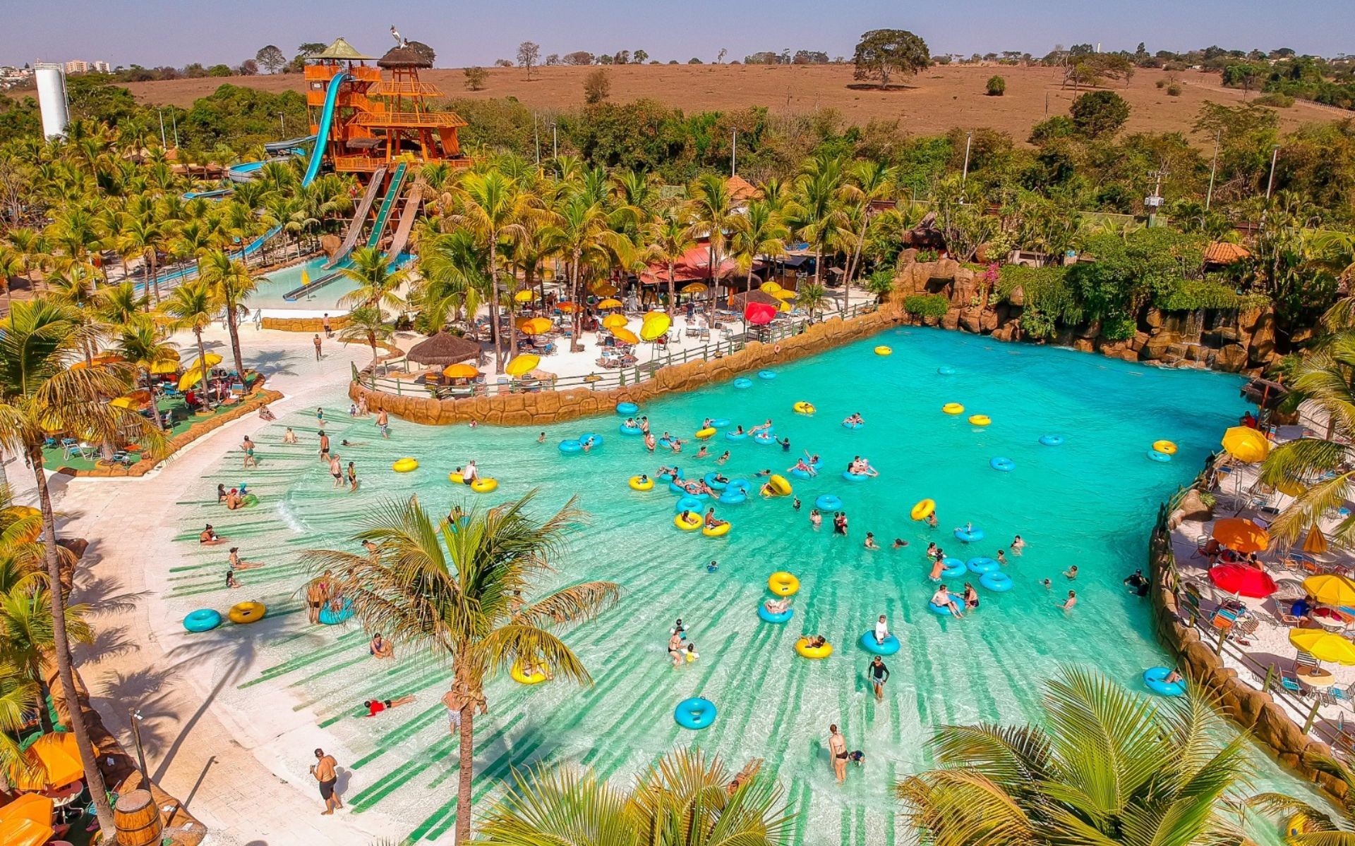 Atualização: Parque aquático da 'Orlando brasileira' é o mais visitado das Américas e o 3º do mundo, diz ranking internacional