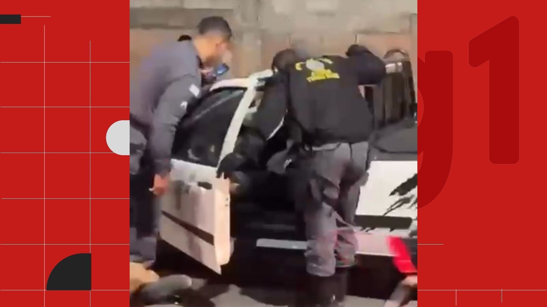 Homem é morto a tiros dentro de carro e pedestre é baleado durante ataque em Vila Velha