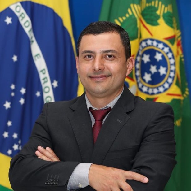 Justiça concede liberdade provisória para prefeito de São José do Barreiro, Lê Braga (PSD); ele é investigado por uso de veículos oficiais para viajar no carnaval