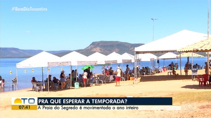 Banhistas movimenta Praia do Segredo, em Lajeado
