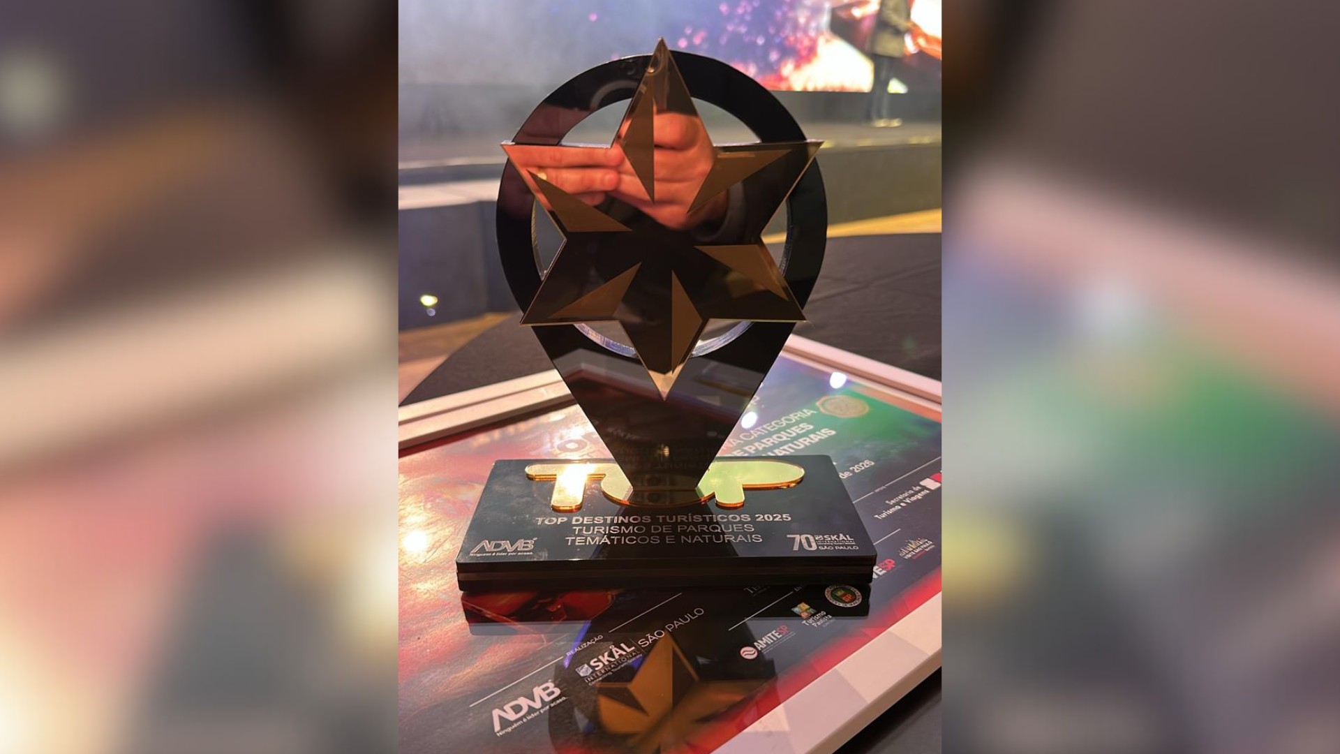 Cidade conhecida como 'Orlando brasileira' alcança prêmio de melhor destino turístico de parques temáticos de SP