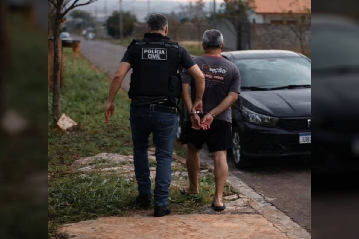 Homem foragido por estuprar a sobrinha quando ela tinha entre 6 e 11 anos é preso no Paraná