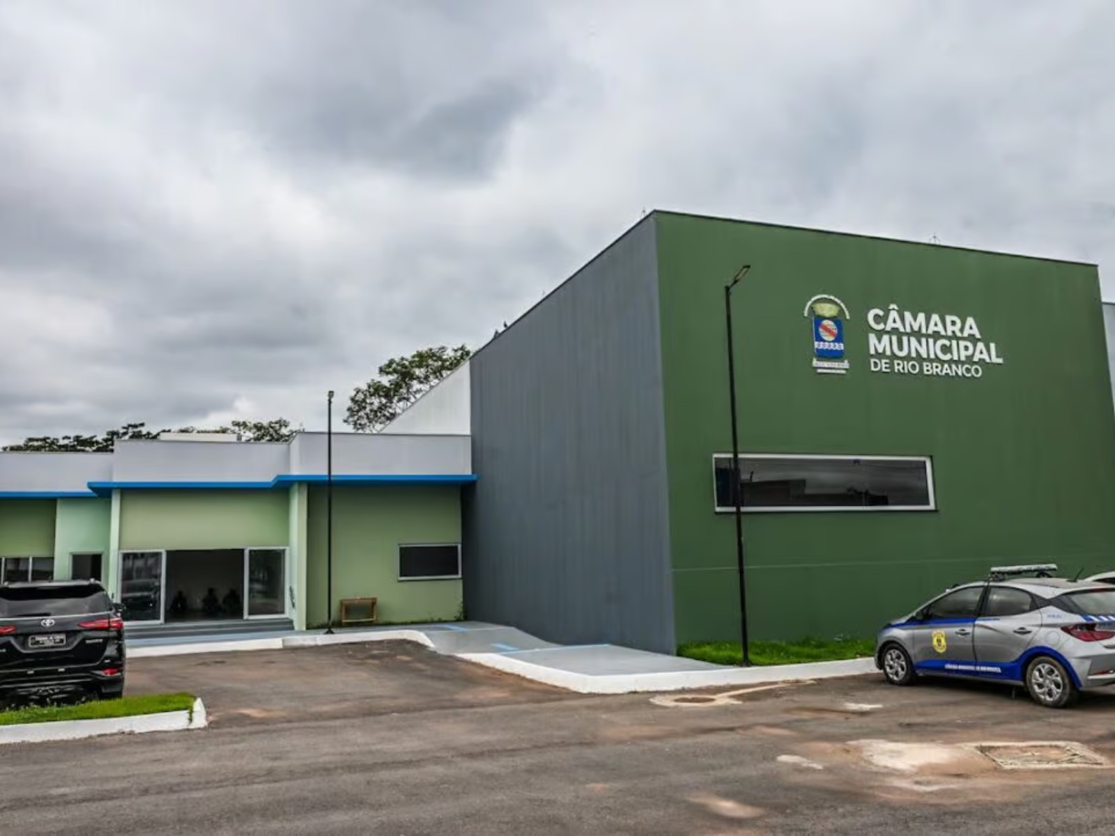 Concurso da Câmara de Rio Branco abre inscrições; salários chegam a R$ 6 mil