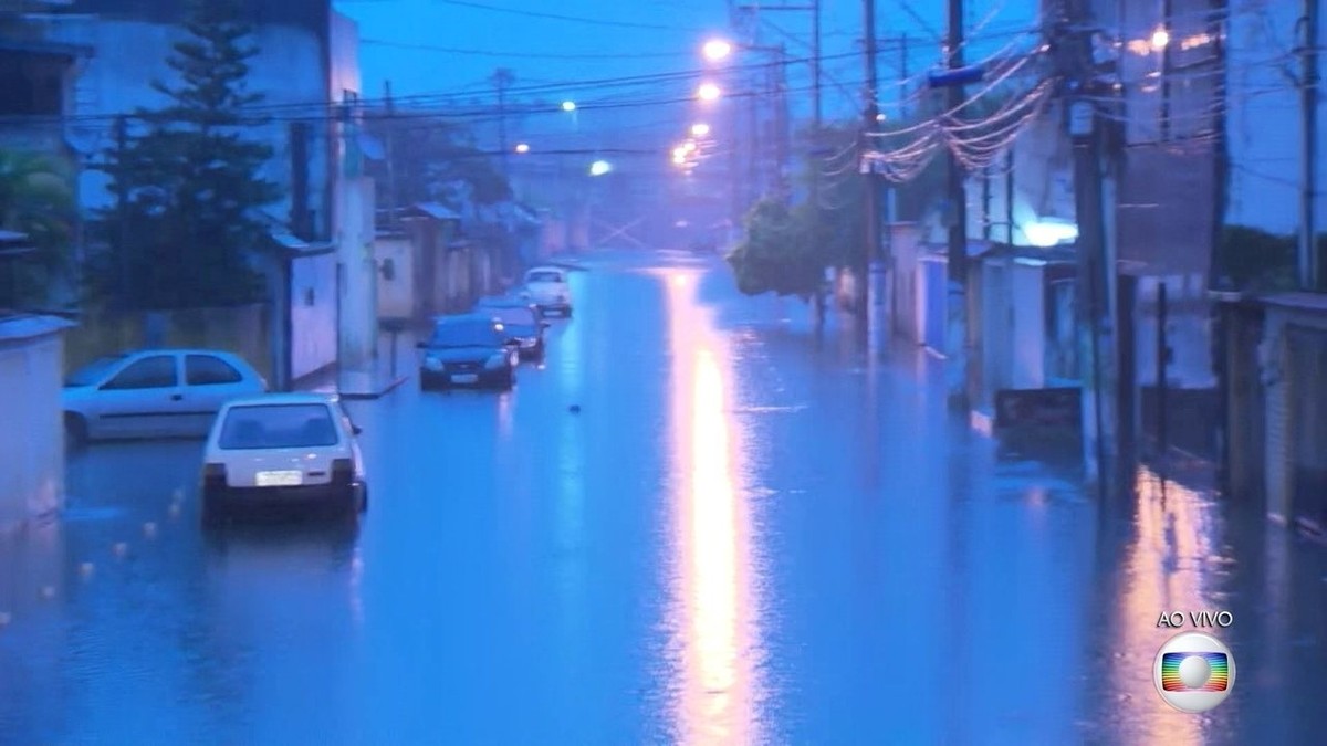 Chuva Forte Causa Vários Pontos De Alagamento No Rio De Janeiro | Rio ...