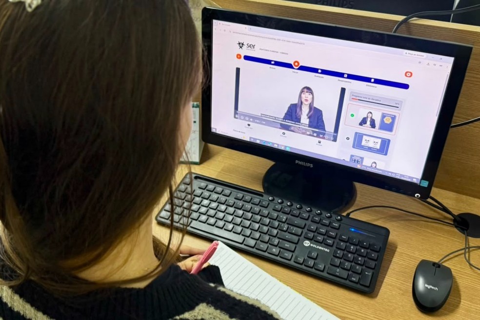 Ser Educacional oferece 100 bolsas gratuitas de estudo para mulheres vítimas de violência de gênero — Foto: Divulgação