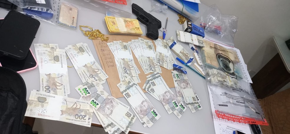 Servidores públicos e empresários são alvo de operação da PF e CGU; dinheiro foi apreendido em Belém e Marituba — Foto: PF/Divulgação