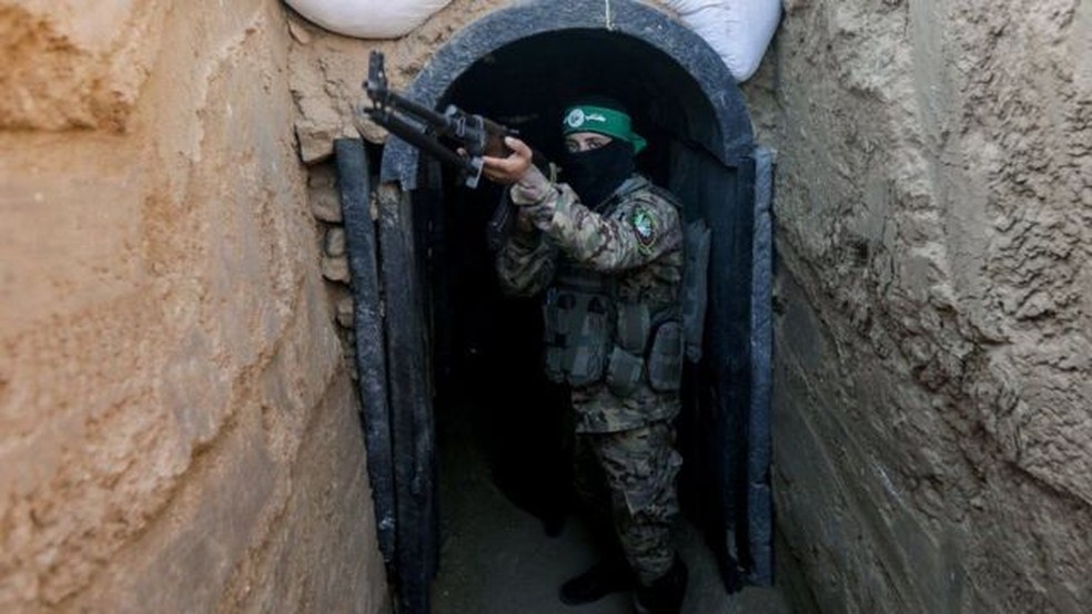 Líder do Hamas em Gaza disse no passado que região tem 500 km de túneis — Foto: GETTY / BBC