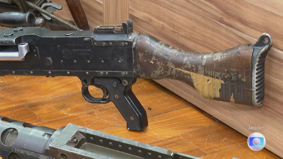 Folhapress - Artes - Número de armas desviadas do Exército