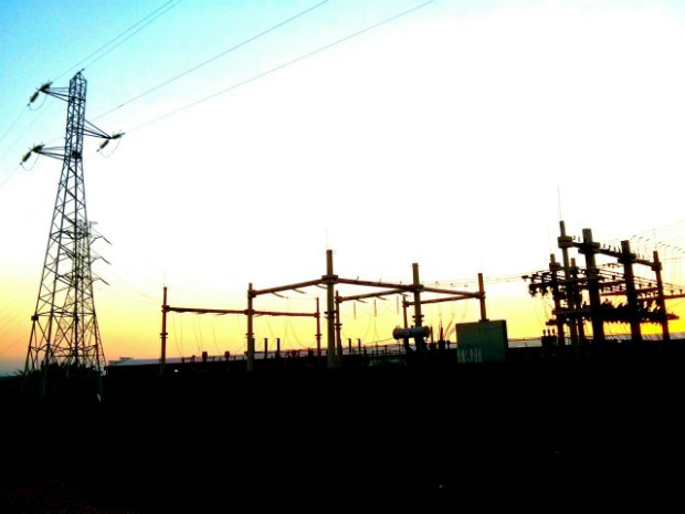 Quatro cidades do Marajó ficam sem energia após pane em torre de transmissão
