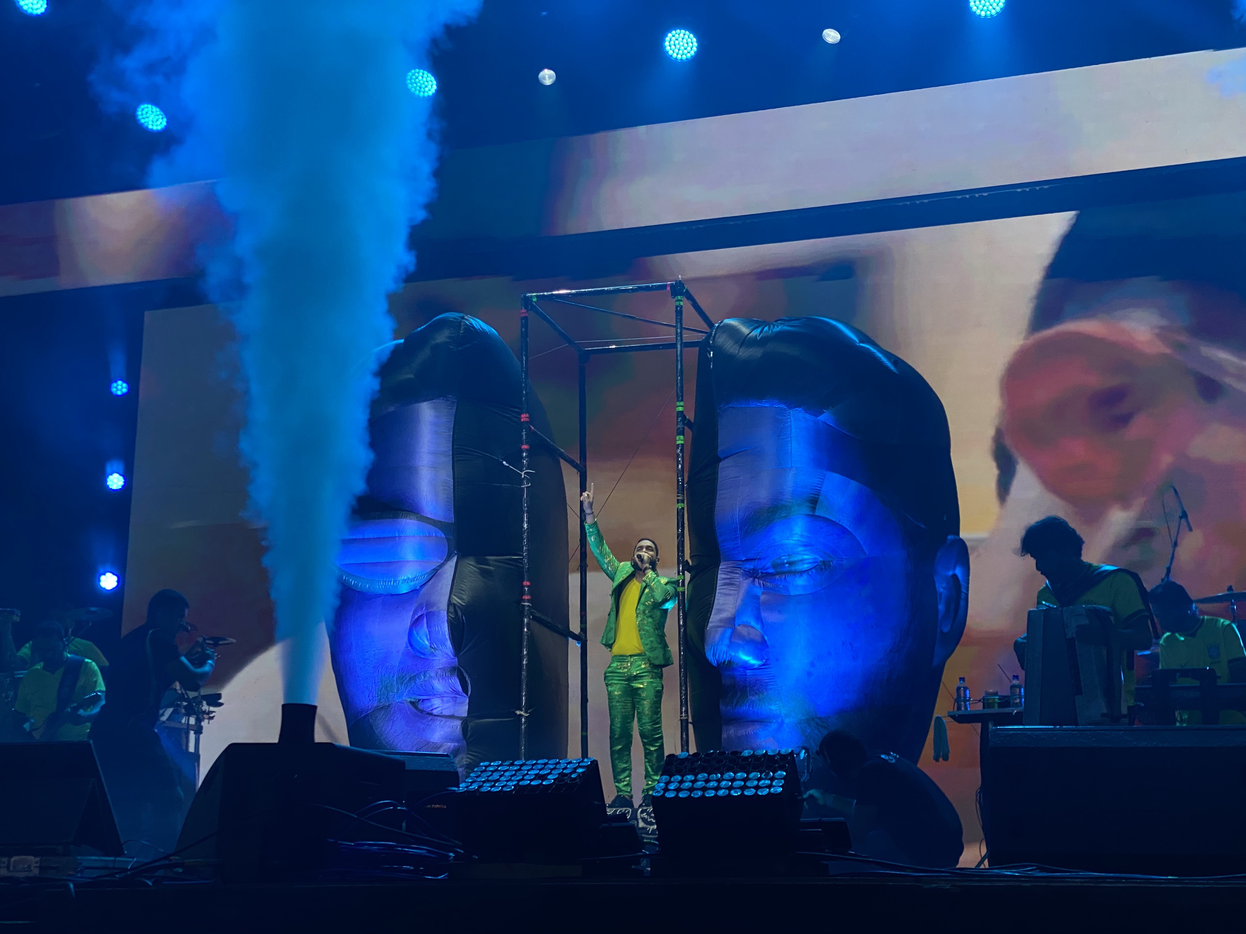 Henry Freitas presta homenagem a Gabriel Diniz e enaltece São João de Campina Grande: “A virada de chave da minha carreira”