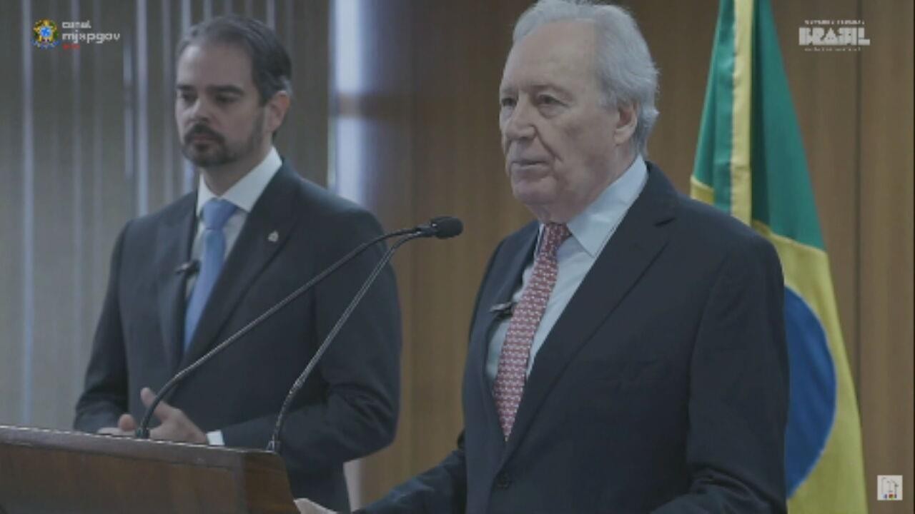 'Vitória muito importante contra o crime organizado', diz Lewandowski sobre prisão de líder do PCC na Bolívia