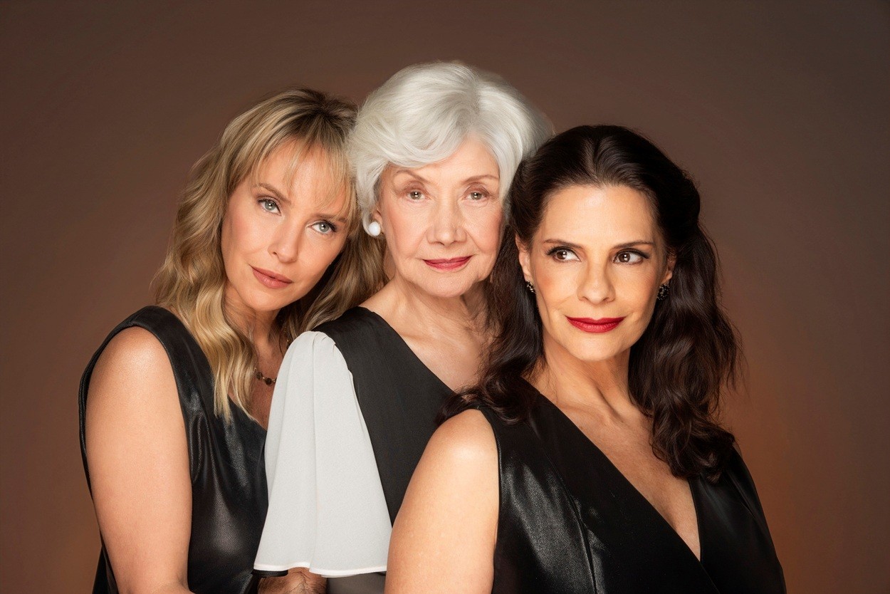 Peça 'Três Mulheres Altas' será apresentada no Teatro Amazonas