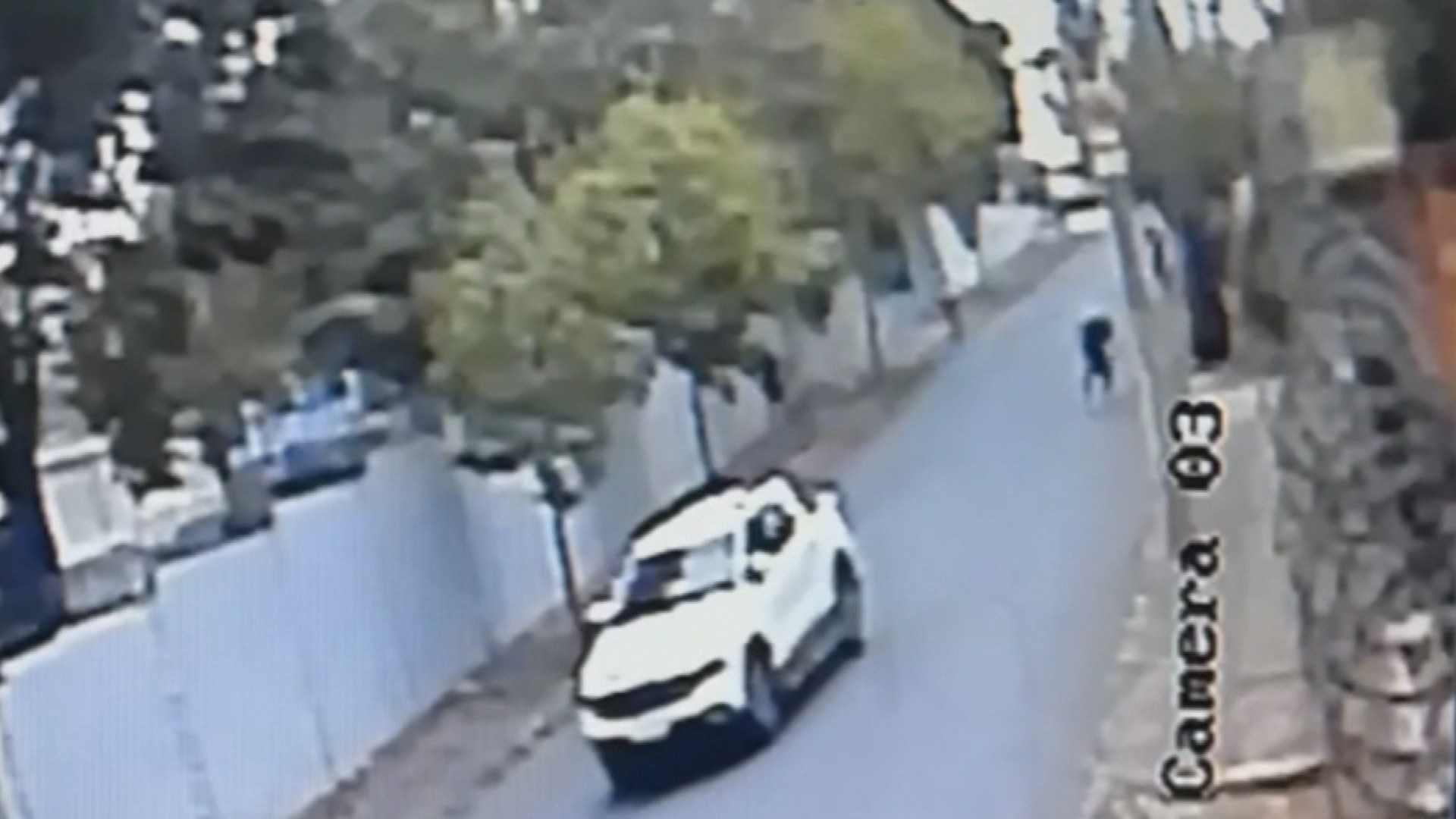 Ladrão é atropelado por comparsa durante fuga de roubo a lava a jato em BH