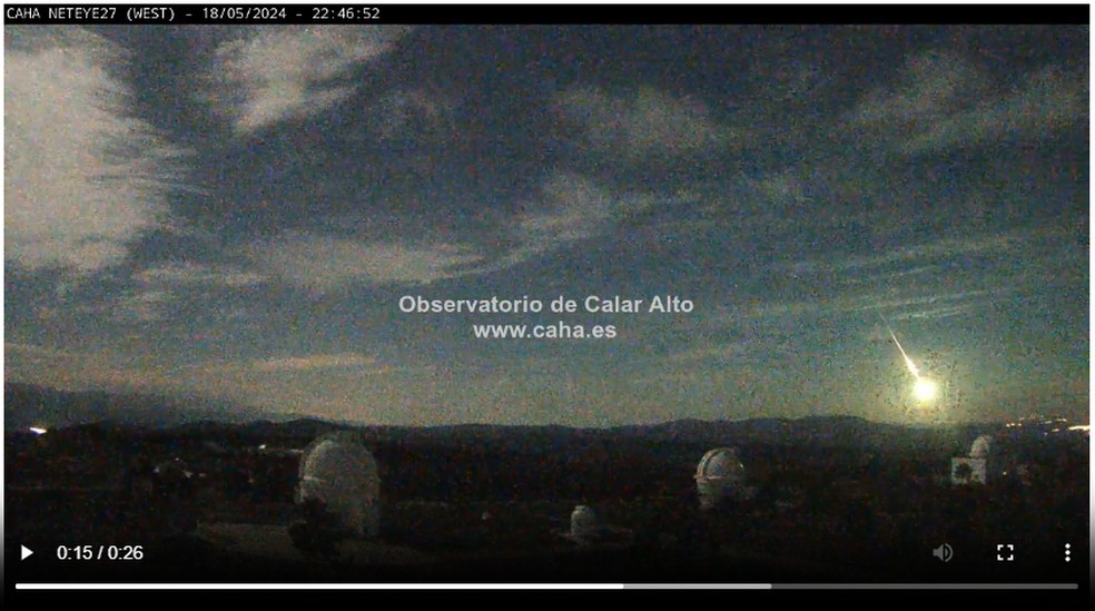 Centro de pesquisa astronômico registrou passagem de meteoro na Espanha — Foto: Reprodução/Observatório de Calar Alto