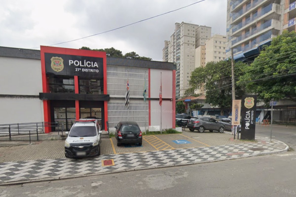 Criminosos mascarados invadem casa, amarram família e fogem com joias, arma e eletrônicos na Zona Sul de SP