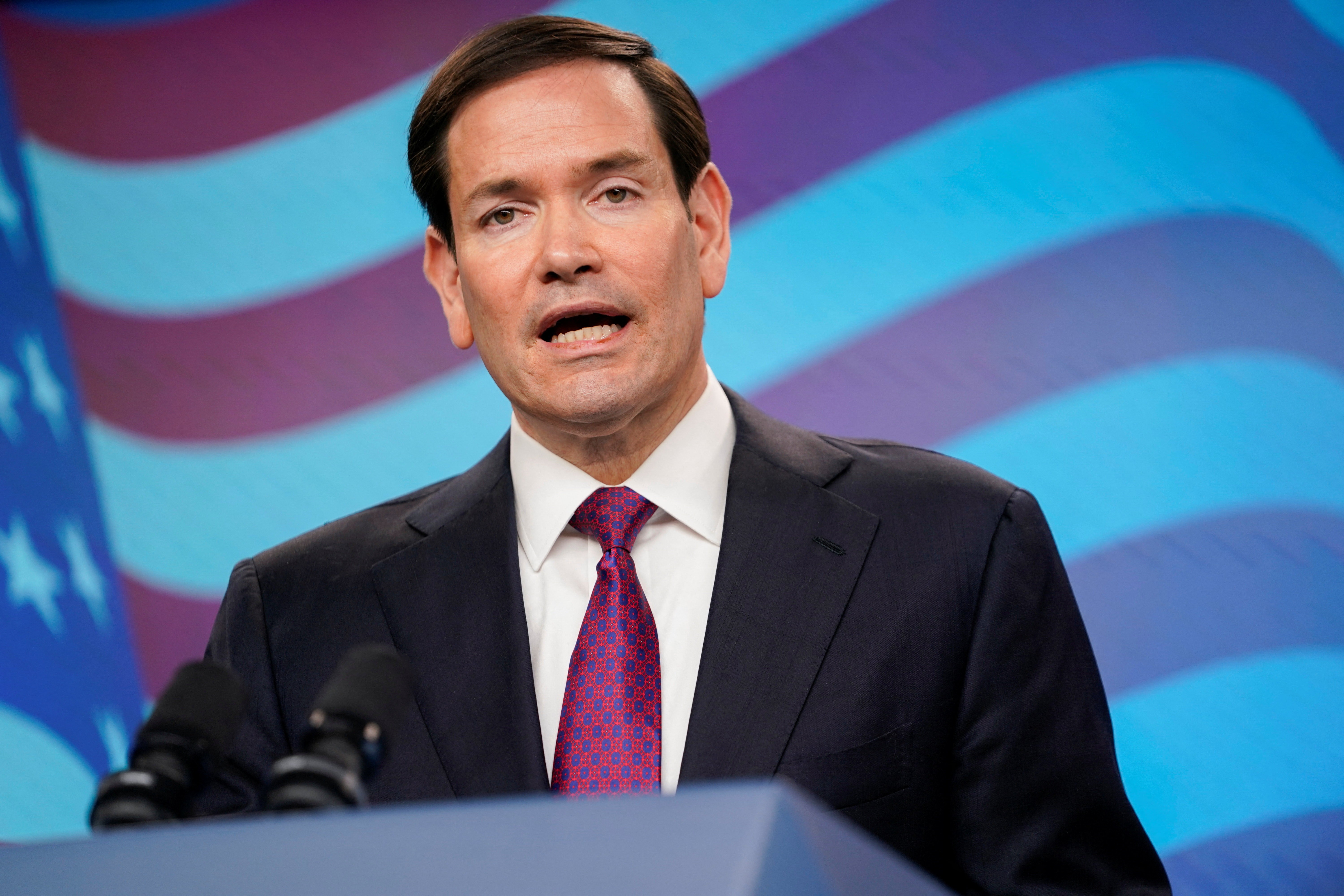 Marco Rubio: quem é o secretário de Trump que negociará tarifaço com o Brasil