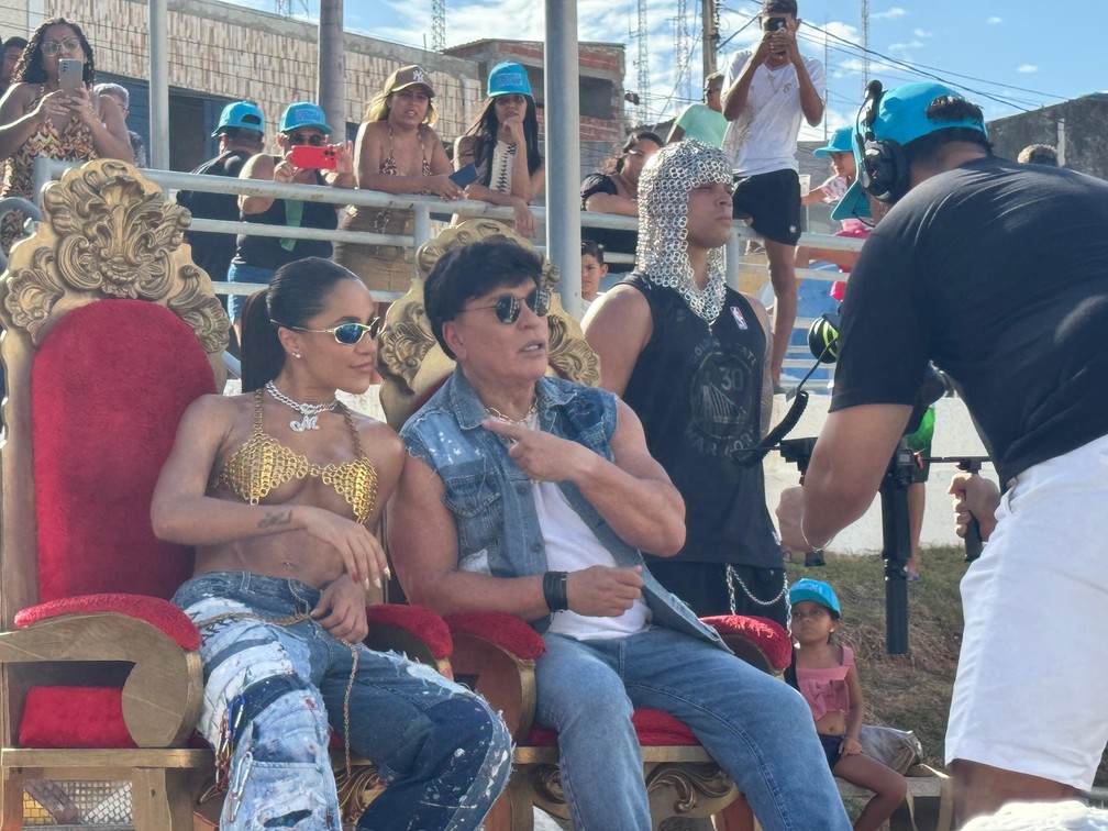 Gravação do clipe de Michele Andrade e Grafith — Foto: Sérgio Henrique Santos/Inter TV Cabugi