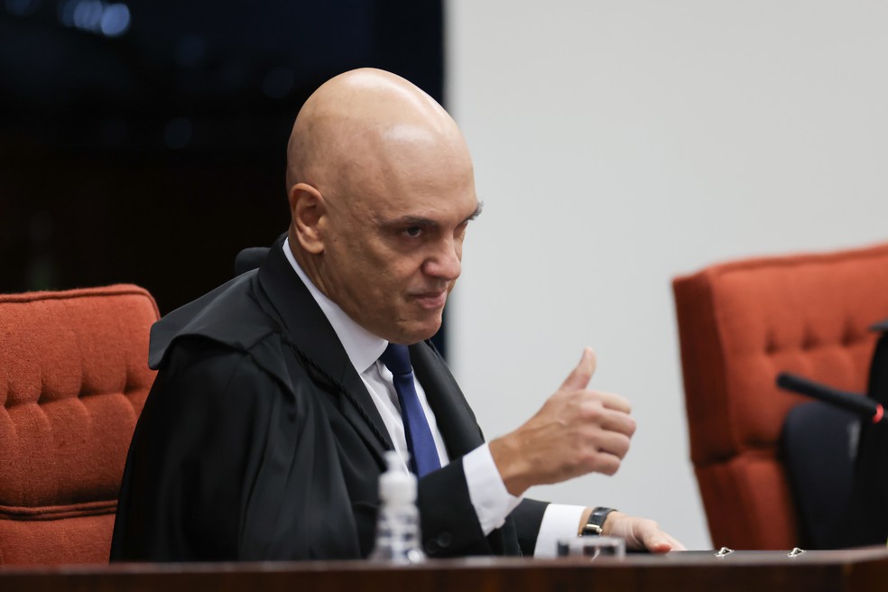 Alexandre de Moraes durante leitura de seu voto no segundo dia de julgamento de Bolsonaro e outros 7 na Primeira Turma do STF — Foto: Antonio Augusto/STF