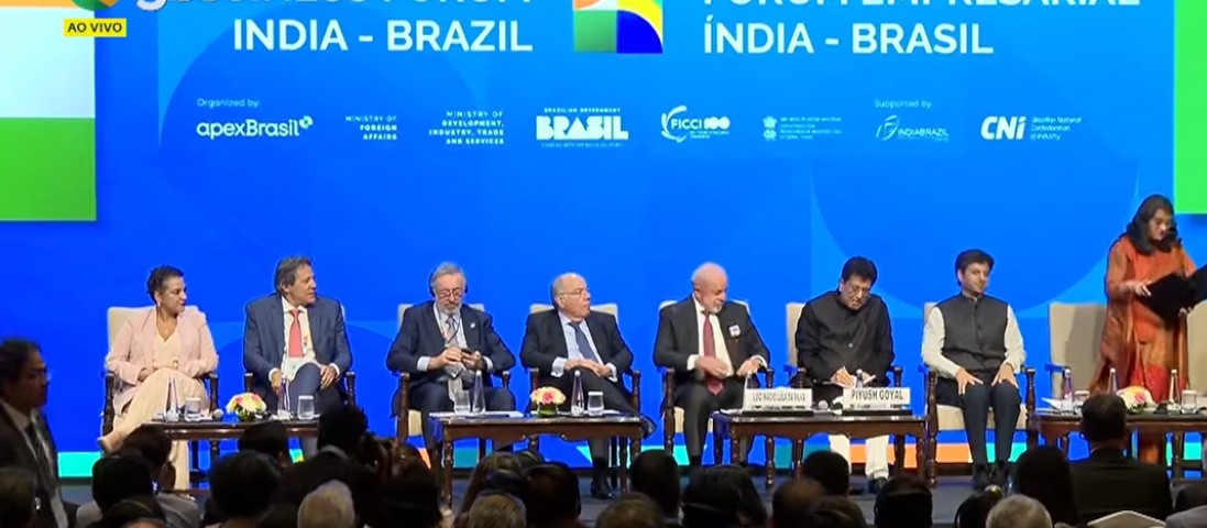 Embraer anuncia acordo para instalar linha de montagem final de jato na Índia