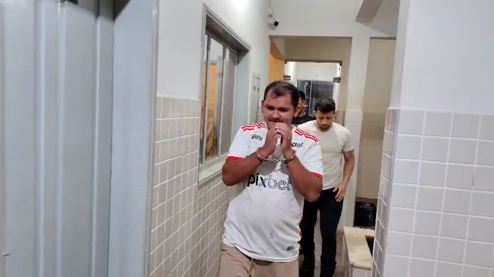 Polícia prende coordenador de escolinha de futebol suspeito de estuprar alunos em Santarém