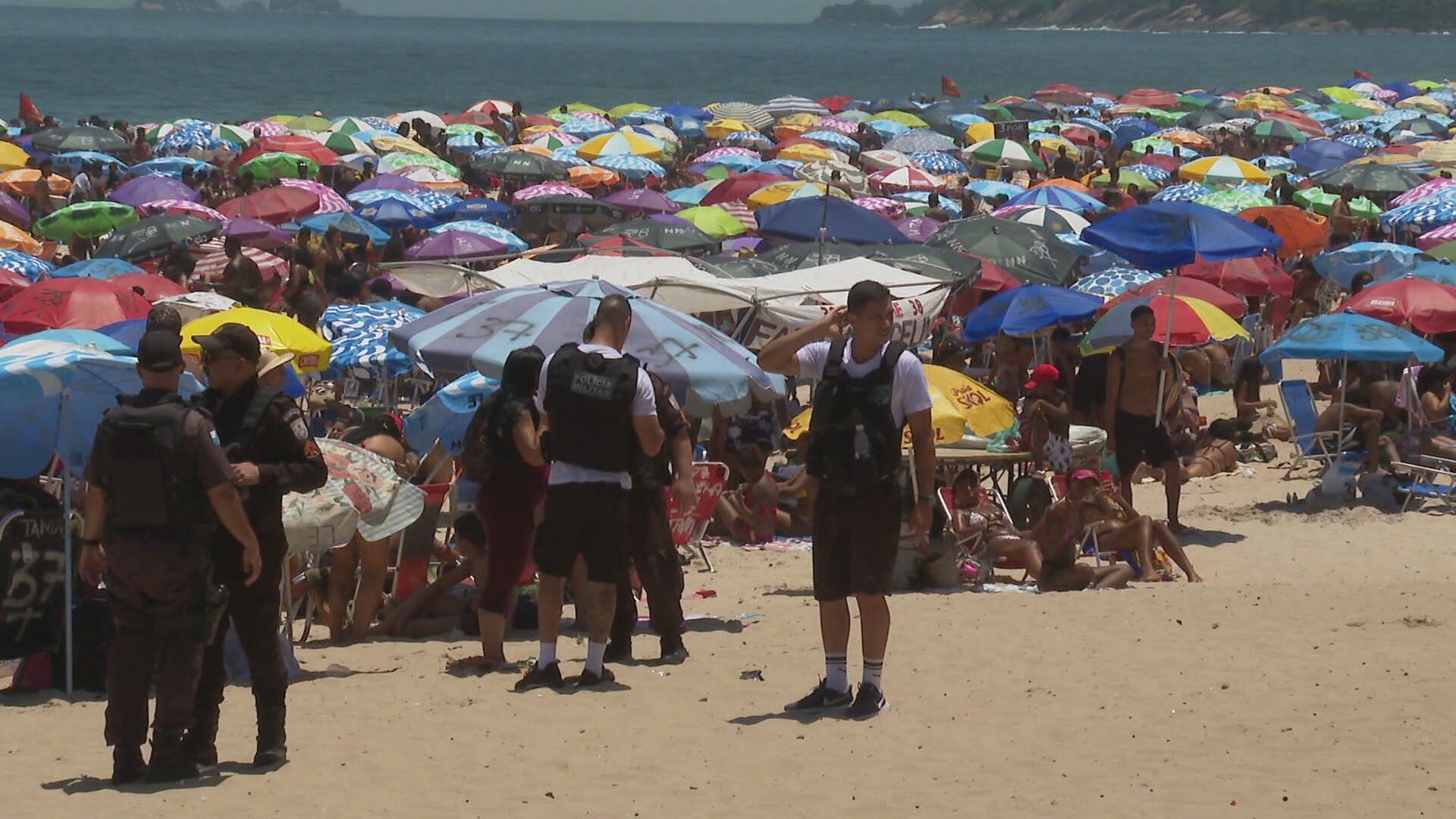 Prefeitura do Rio diz que vai recorrer da decisão que suspendeu Operação Verão na orla do município