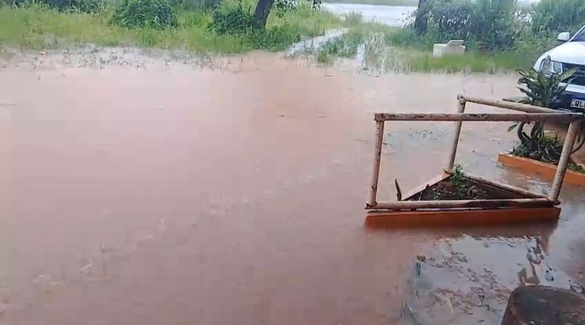 Zona Norte de Macapá tem maior volume de chuva em 6 horas, diz Defesa Civil