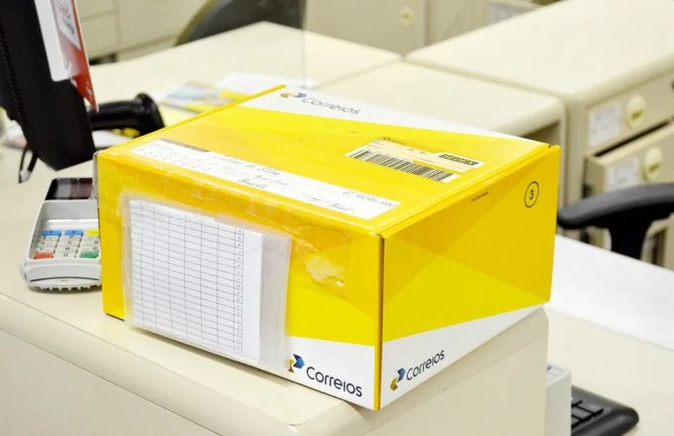 Pacote de encomenda enviada pelos Correios, em imagem de arquivo — Foto: Divulgação/Correios