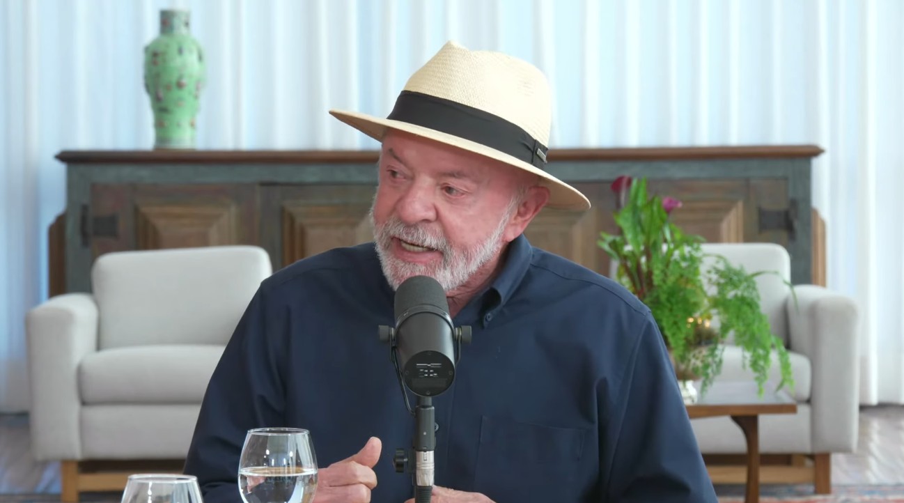 Lula diz confiar em Lulinha, mas afirma que não pedirá encerramento de investigação