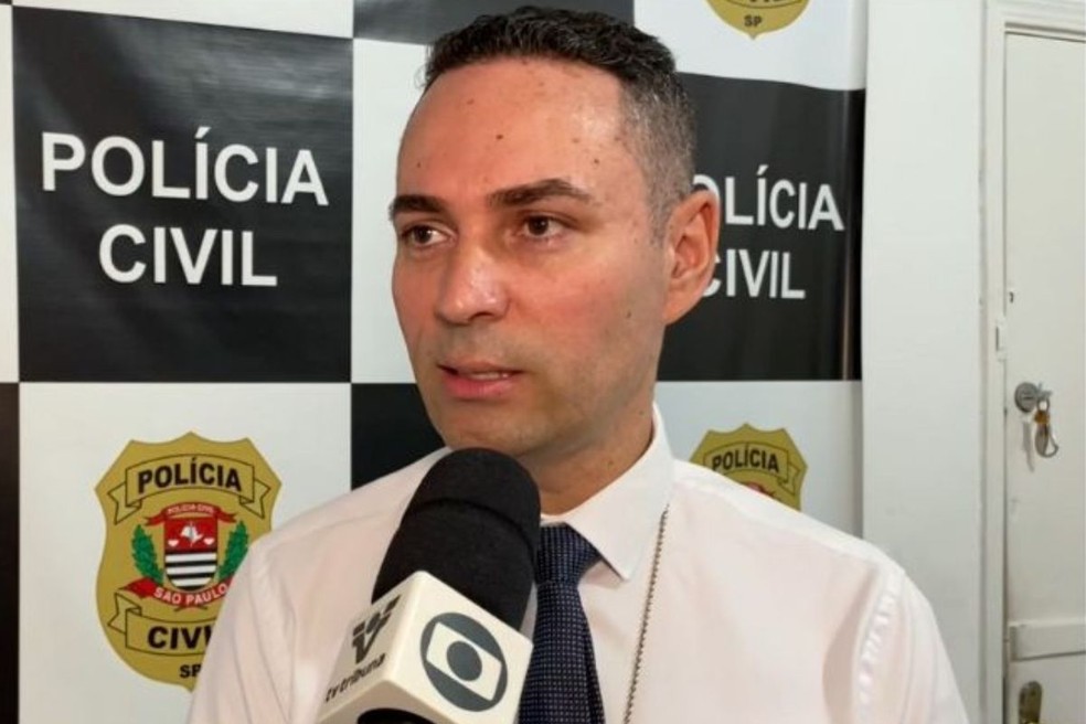 Delegado Rodrigo Martins Iotti informou à reportagem que beijo de professora em aluno não foi configurado como crime — Foto: g1 Santos