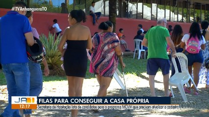 Longas filas são registradas na Secretaria de Habitação