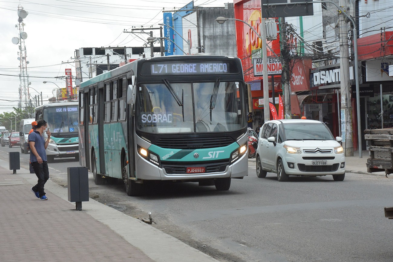 Pessoas com fibromialgia e anemia falciforme terão transporte público gratuito em Feira de Santana 