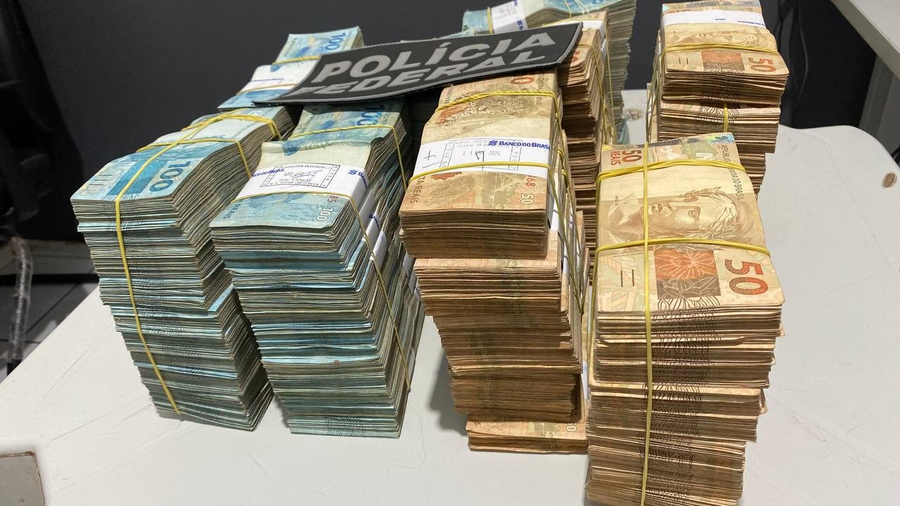 Polícia Federal prende dupla sacando R$ 700 mil e investiga suspeita de lavagem de dinheiro no Maranhão