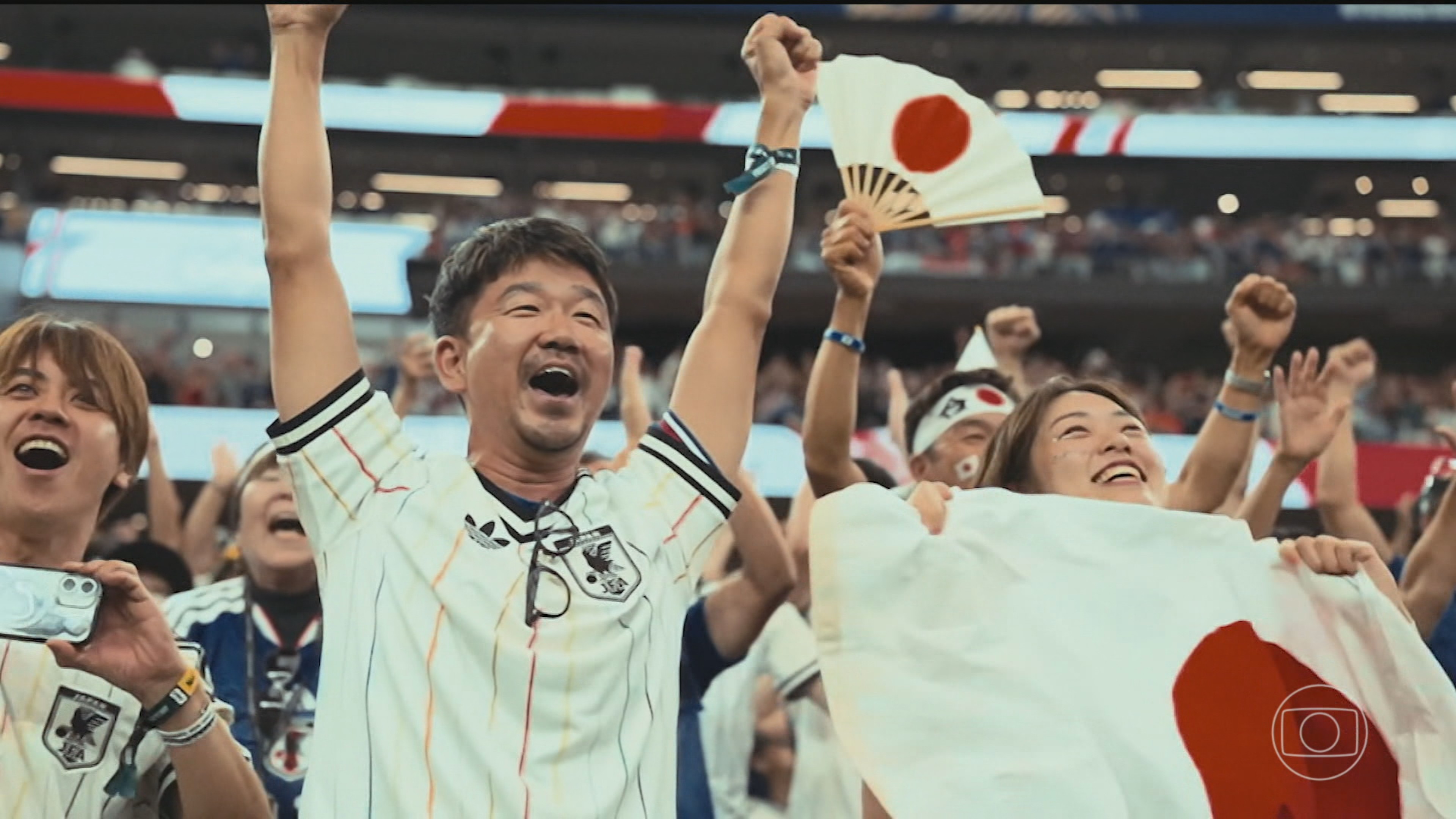 Na primeira Copa com 48 países, torcidas do mundo inteiro se encontram para celebrar