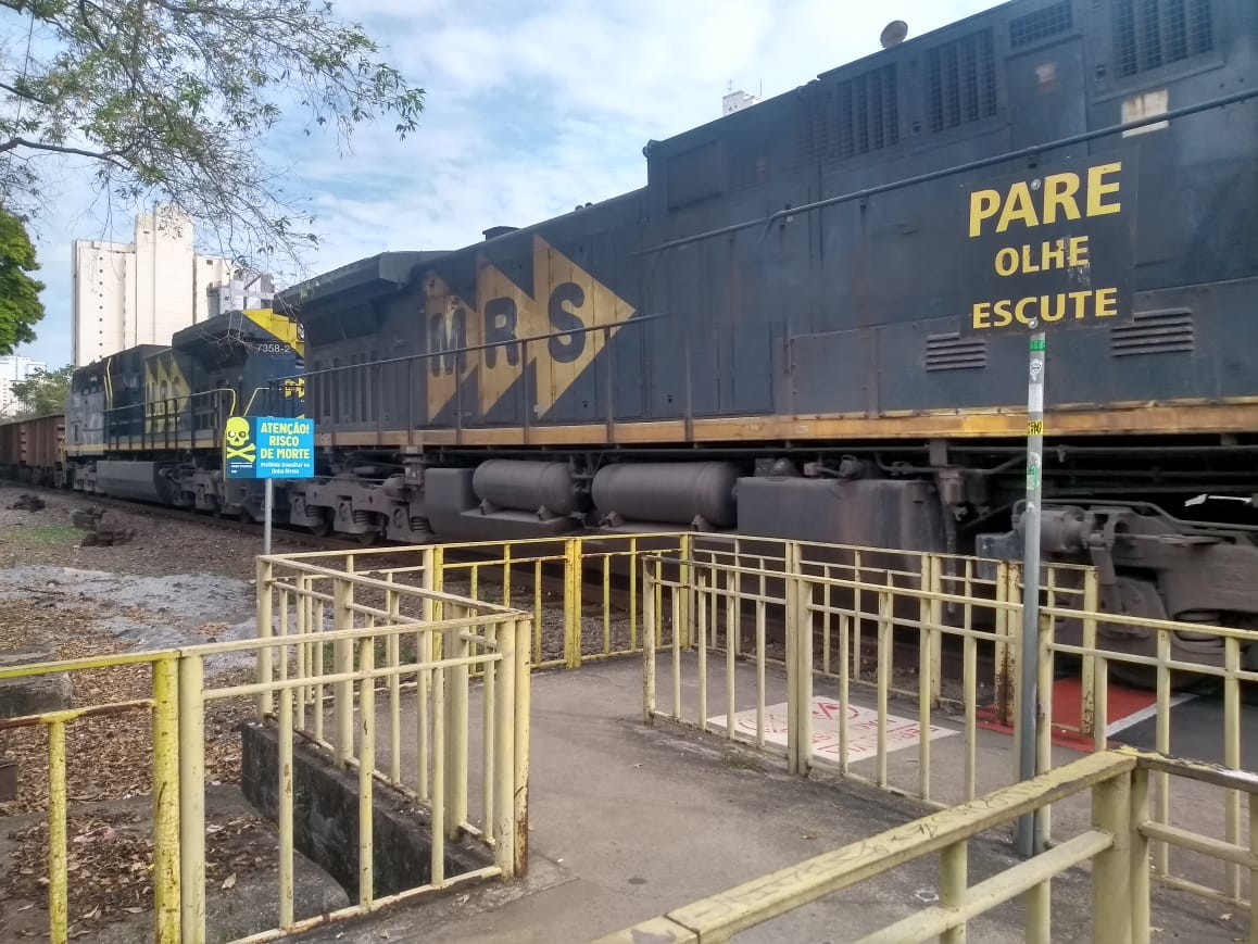 Justiça determina que MRS Logística adote medidas de segurança em trechos ferroviários da Zona da Mata 