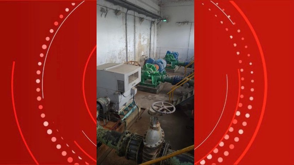 Criminosos furtaram cabos e componentes elétricos de estação de tratamento de água em Alagoas — Foto: Casal