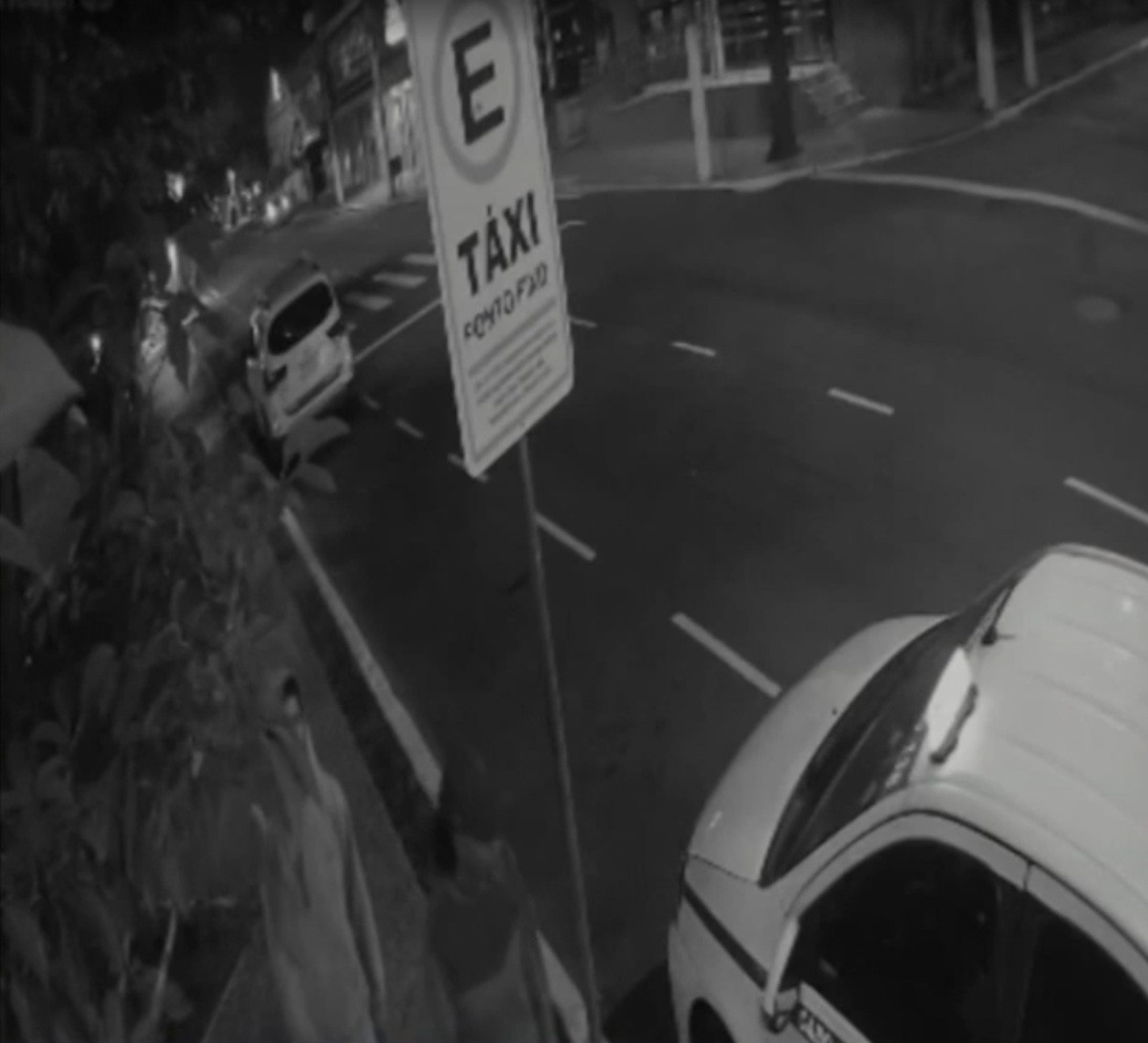 Casal rende taxista durante corrida e rouba dinheiro em São Pedro da Aldeia