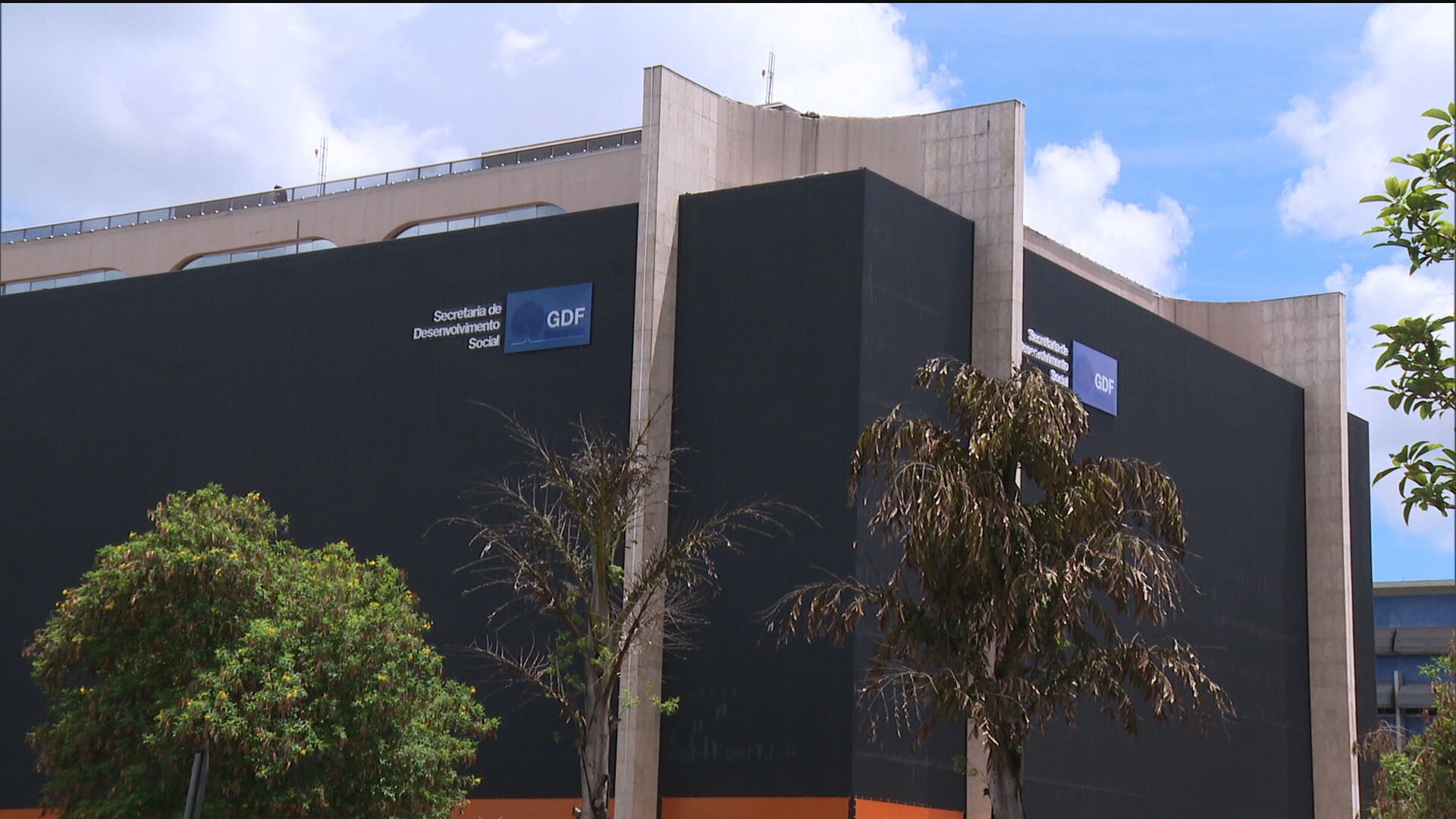 Ex-subsecretário do DF é exonerado após recusar teste do bafômetro enquanto dirigia veículo oficial