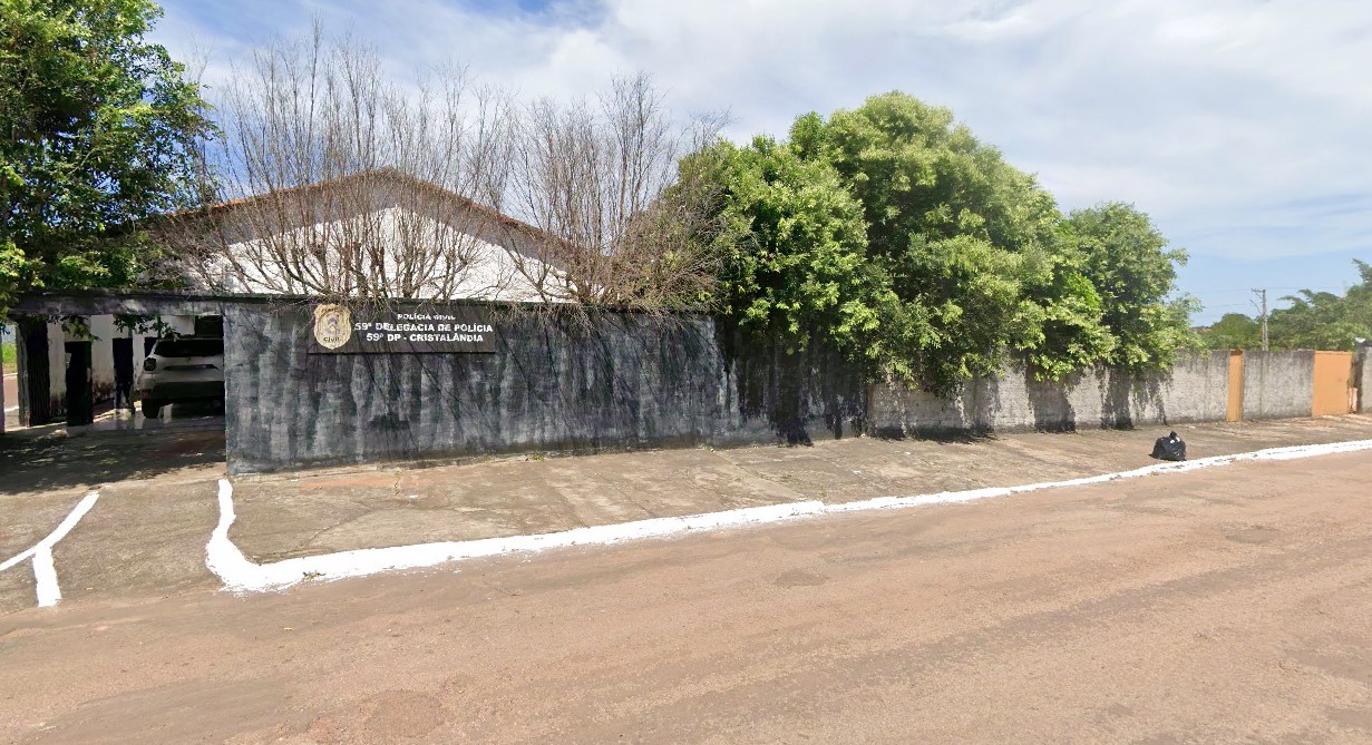 Corpo é encontrado carbonizado e com as mãos amarradas perto de propriedade rural