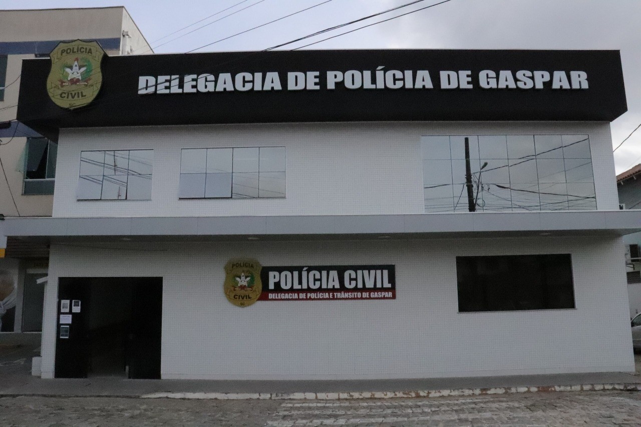 Homem inventa roubo para esconder da companheira que perdeu R$ 4,2 mil em jogos no celular em SC