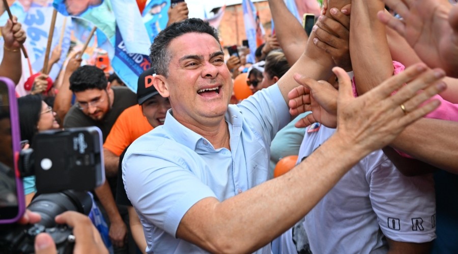 Políticos repercutem nas redes sociais vitória de David Almeida à Prefeitura de Manaus