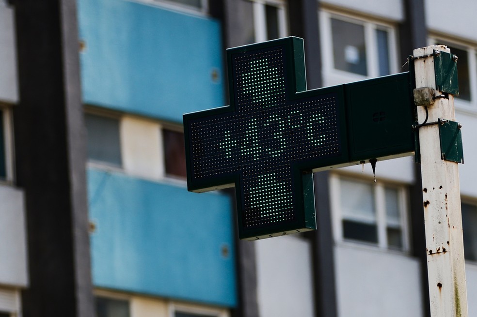 Termômetro em Rennes, no oeste da França, em 22 de junho de 2026. — Foto: Jeremias González/ AP