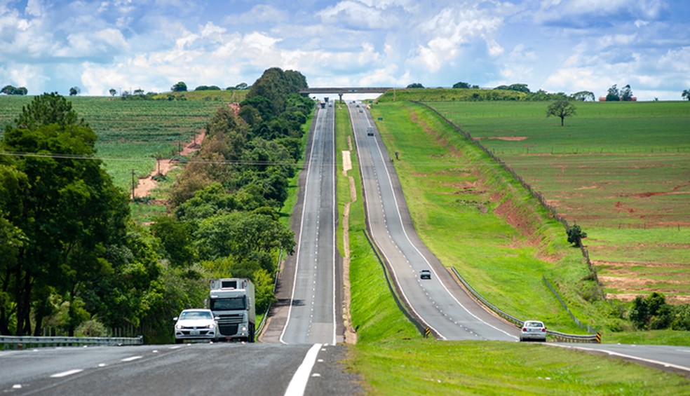 Obras de manutenção da Rodovia Raposo Tavares alteram o tráfego no trecho de Presidente Prudente (SP) — Foto: Cart