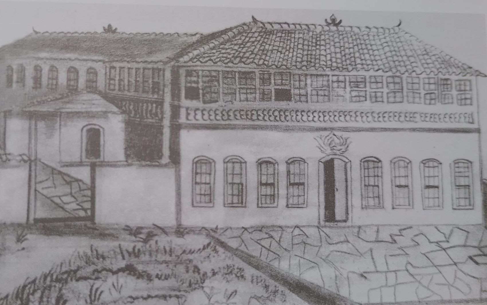 Conheça a lenda da casa com 365 janelas construída em Pirenópolis