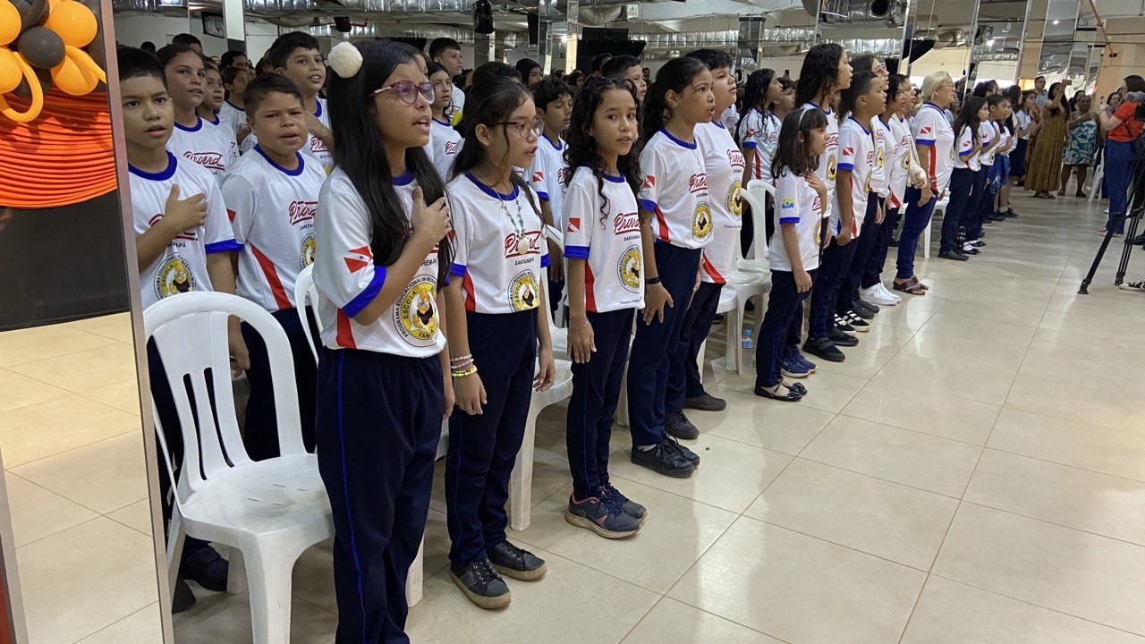 Cerca de mil alunos de escolas municipais participam de formatura do Proerd em Santarém