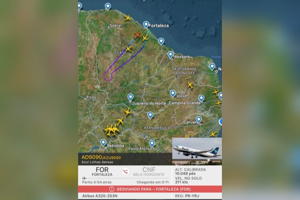 Avião que seguia de Recife para Campina Grande apresenta problema e retorna  para aeroporto