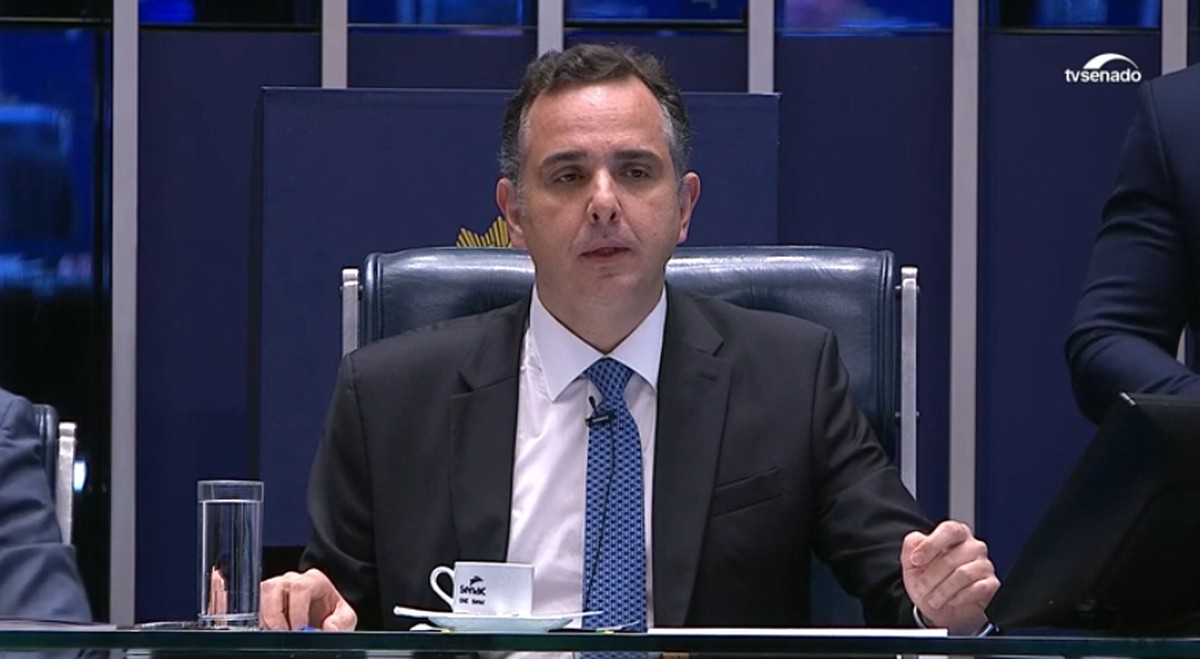 Último ato de Pacheco como senador foi apresentar projeto que atualiza o Código Civil