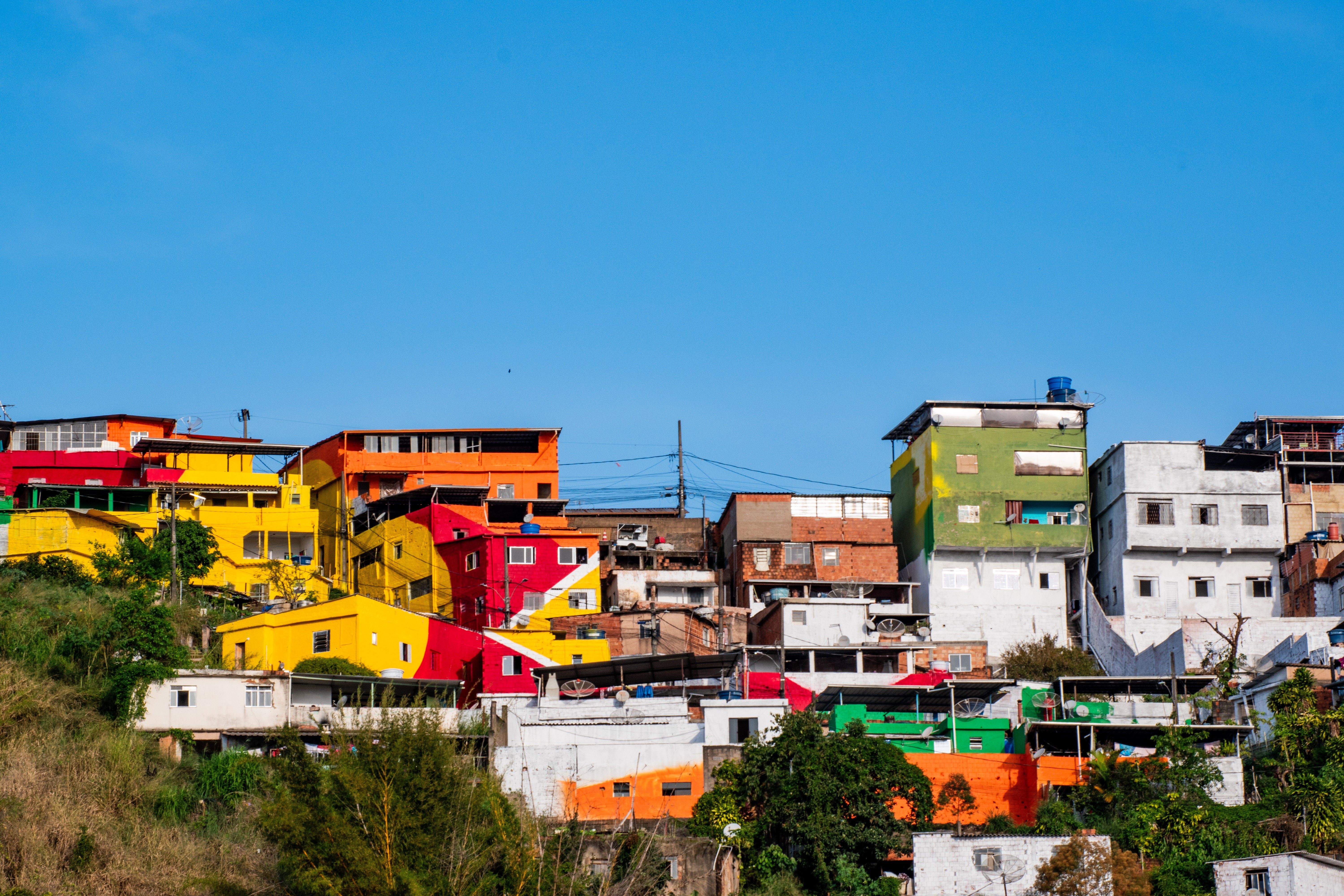 Prefeitura estuda demolir casas do primeiro macromural artístico de Juiz de Fora no Esplanada